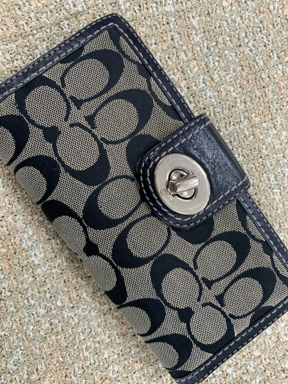 Coach Black and Tan Signature Turnlock Wallet - Picture 6 of 6